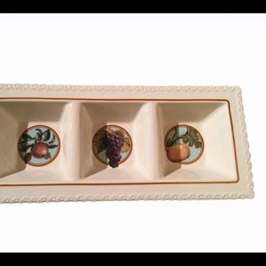 Hallmark 3-dip tray for dips,sauces,fruits veggies seeds holiday party dish